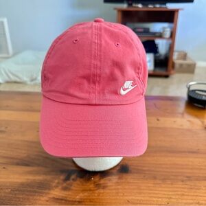 Nike Women’s cap. One size. Great condition